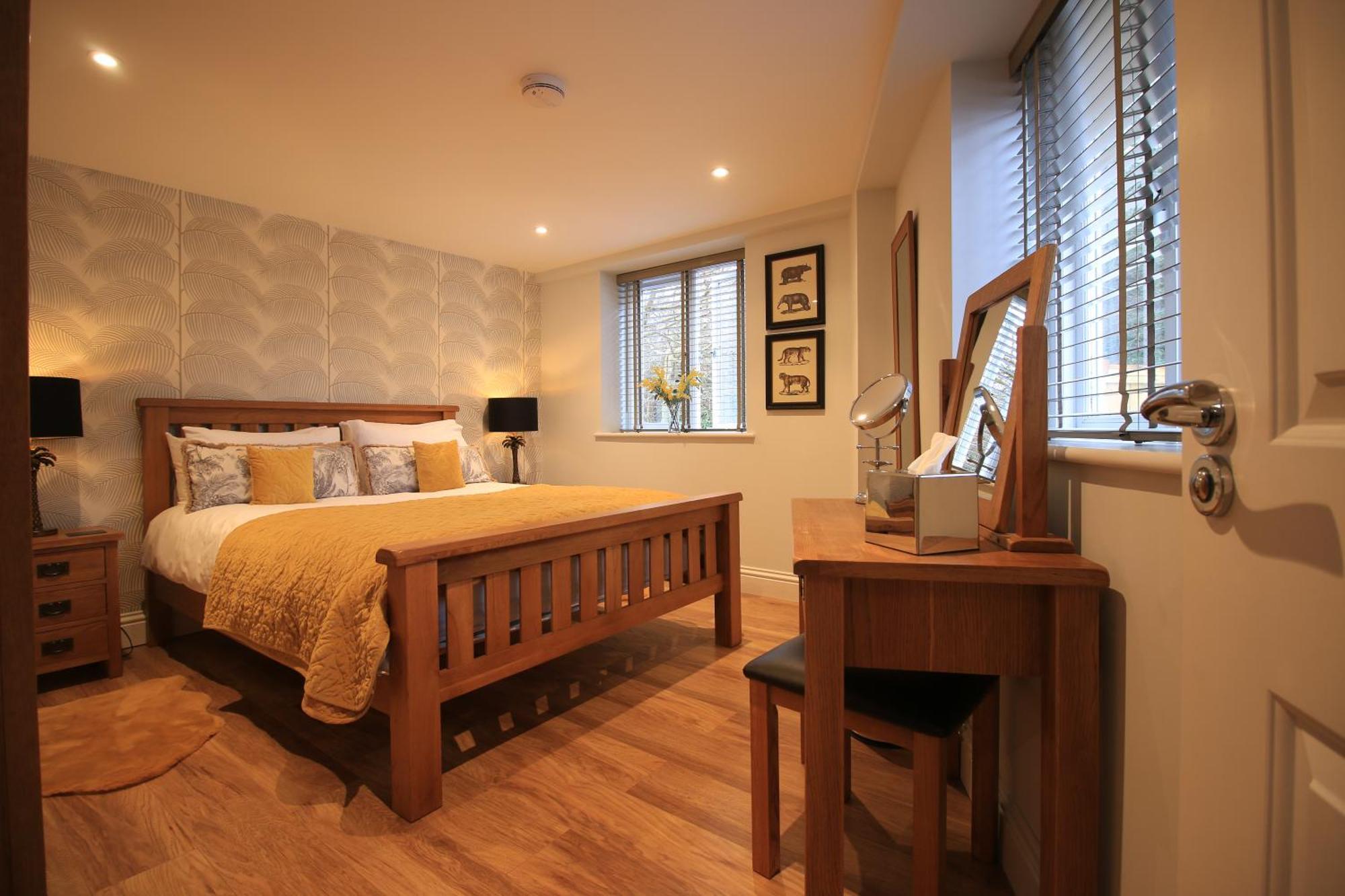 Streamside Apartments Yeovil Exterior photo