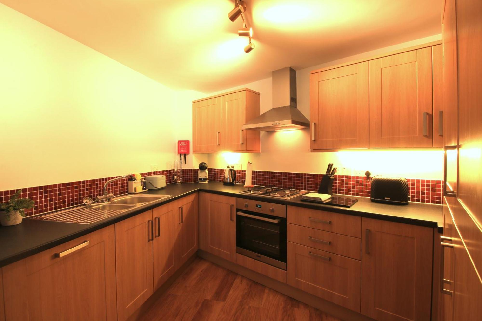 Streamside Apartments Yeovil Exterior photo